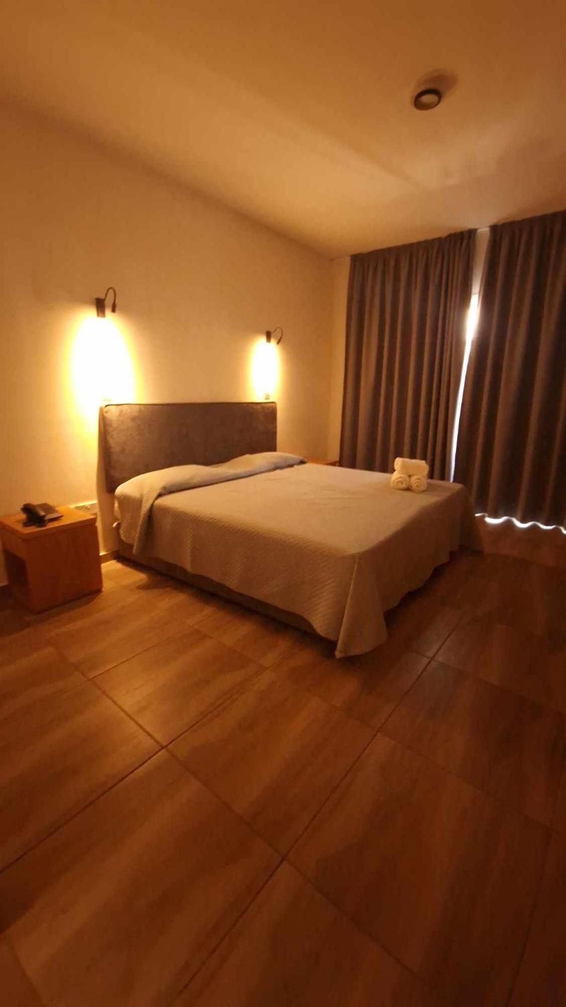 M. Moniatis Hotel Limasol Dış mekan fotoğraf