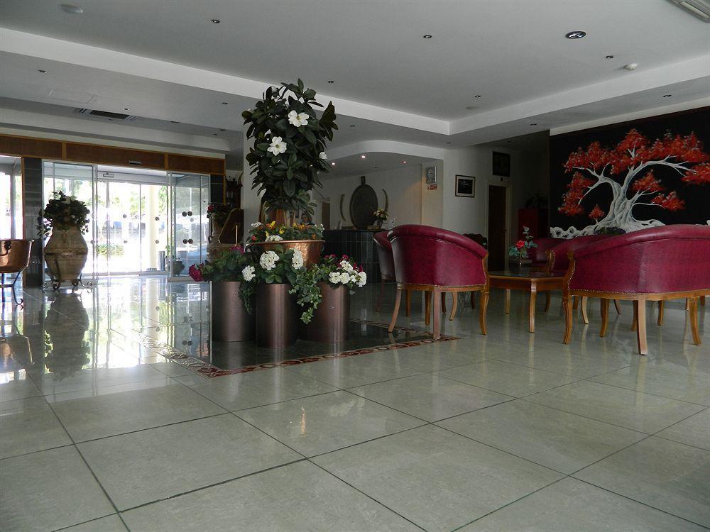 M. Moniatis Hotel Limasol Dış mekan fotoğraf
