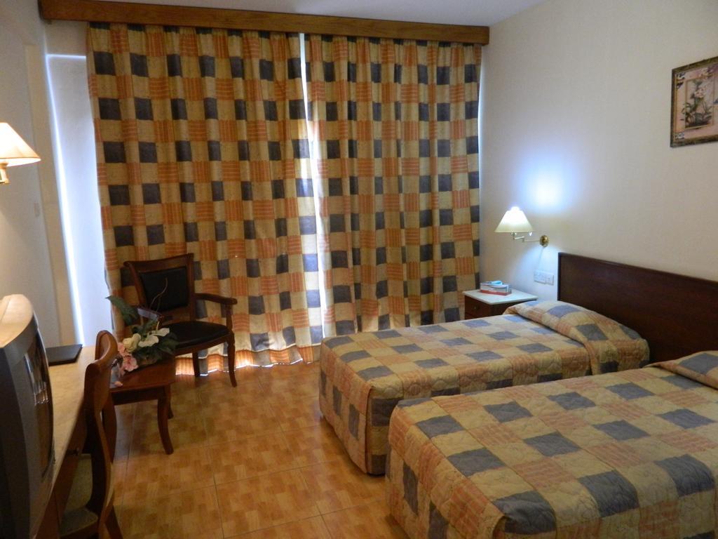 M. Moniatis Hotel Limasol Dış mekan fotoğraf